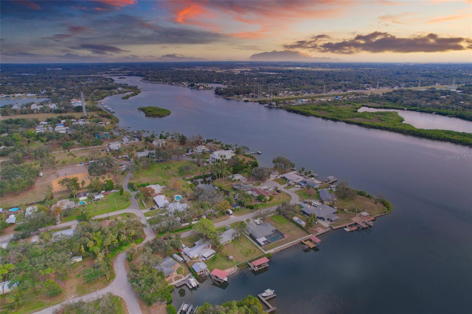 8839 W MILLPOINT RD, RIVERVIEW, FL, 33578