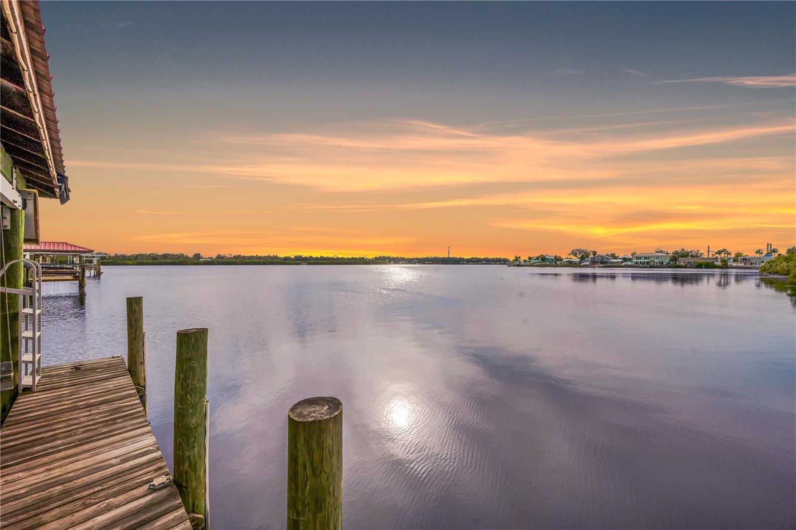 8839 W MILLPOINT RD, RIVERVIEW, FL, 33578