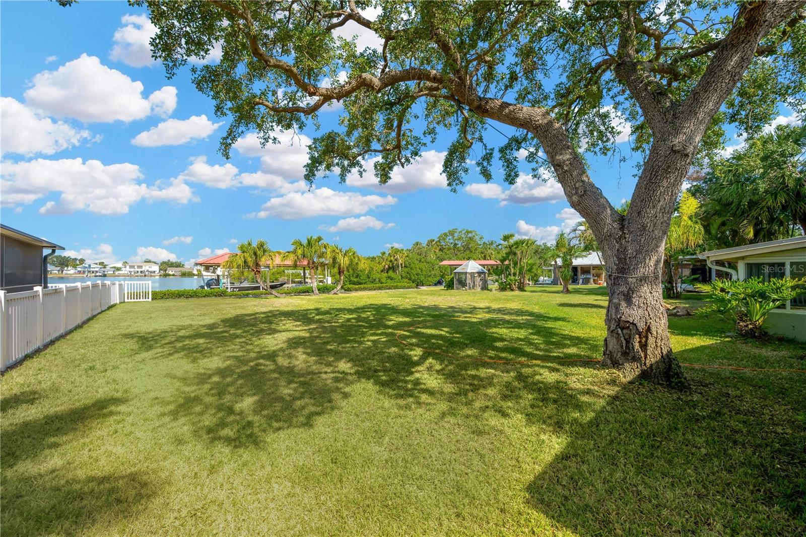 8839 W MILLPOINT RD, RIVERVIEW, FL, 33578