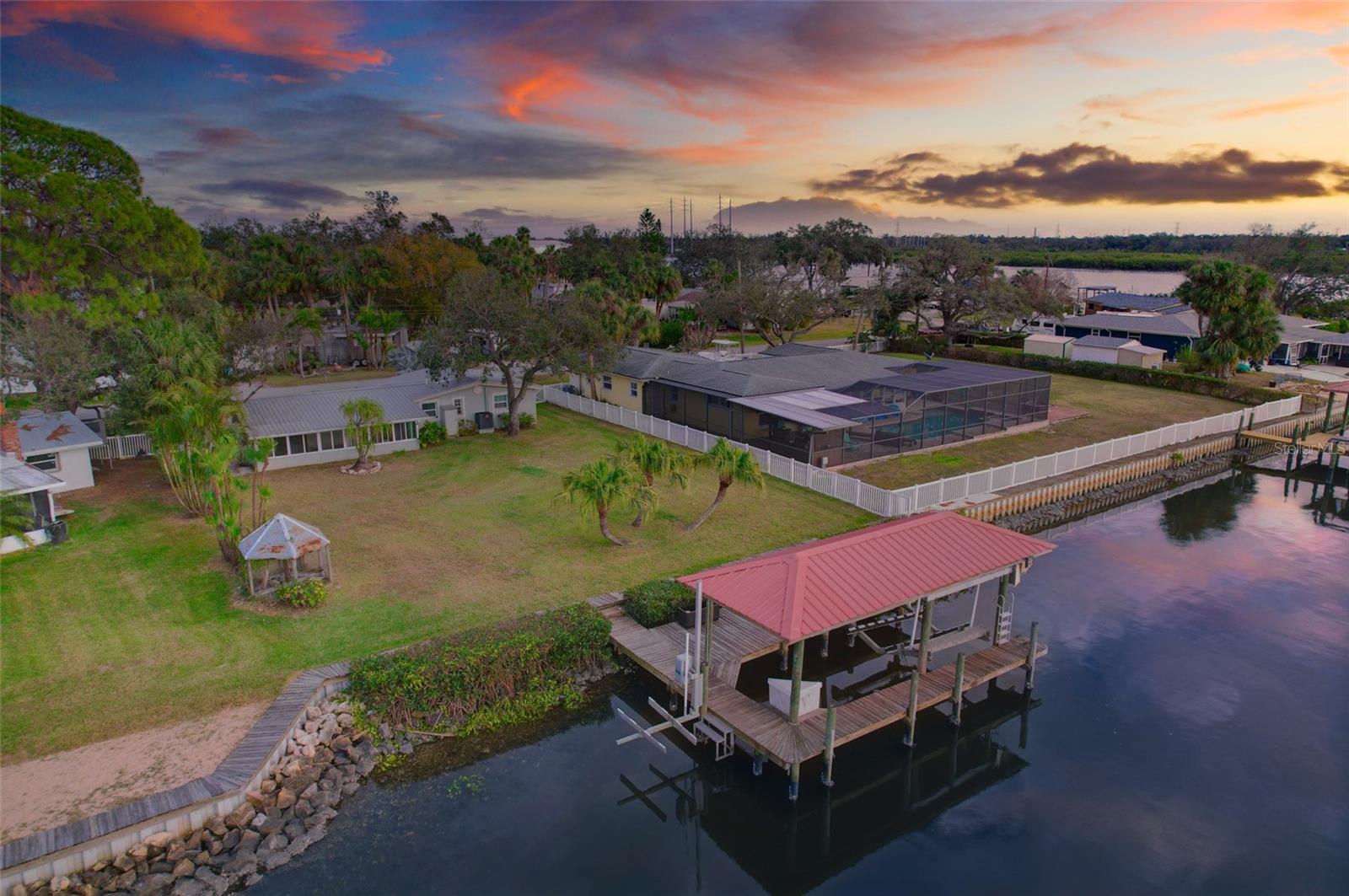 8839 W MILLPOINT RD, RIVERVIEW, FL, 33578