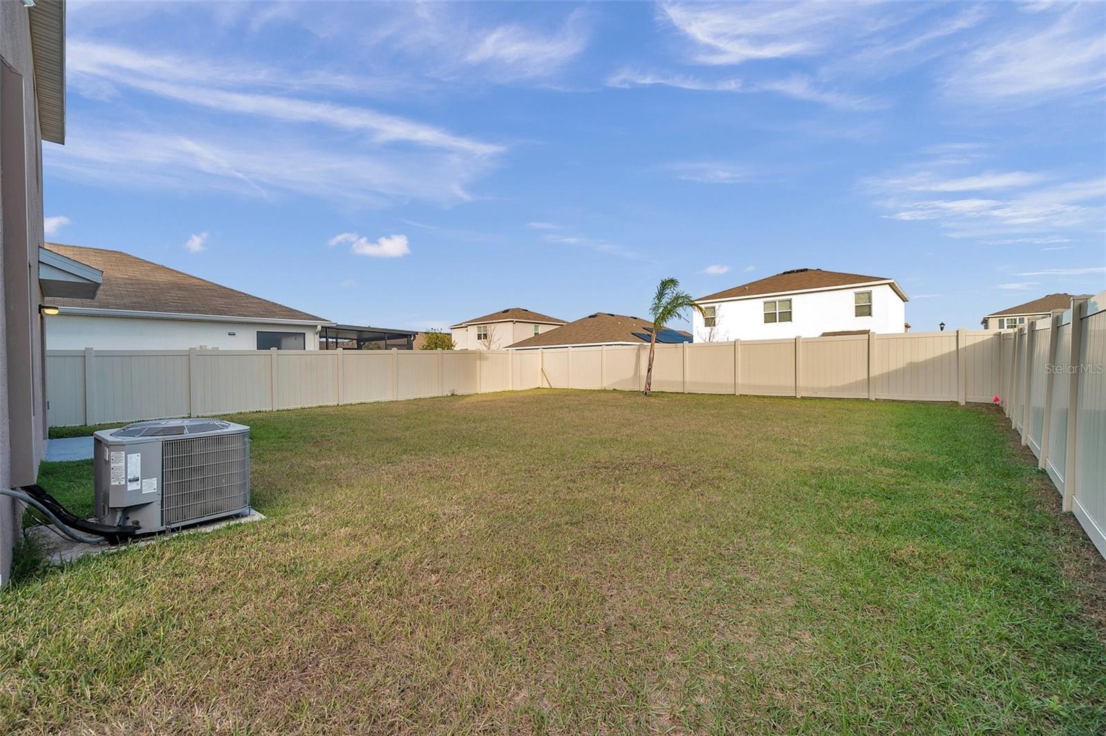 5484 WARRINGTON TOWN PATH, WESLEY CHAPEL, FL, 33545