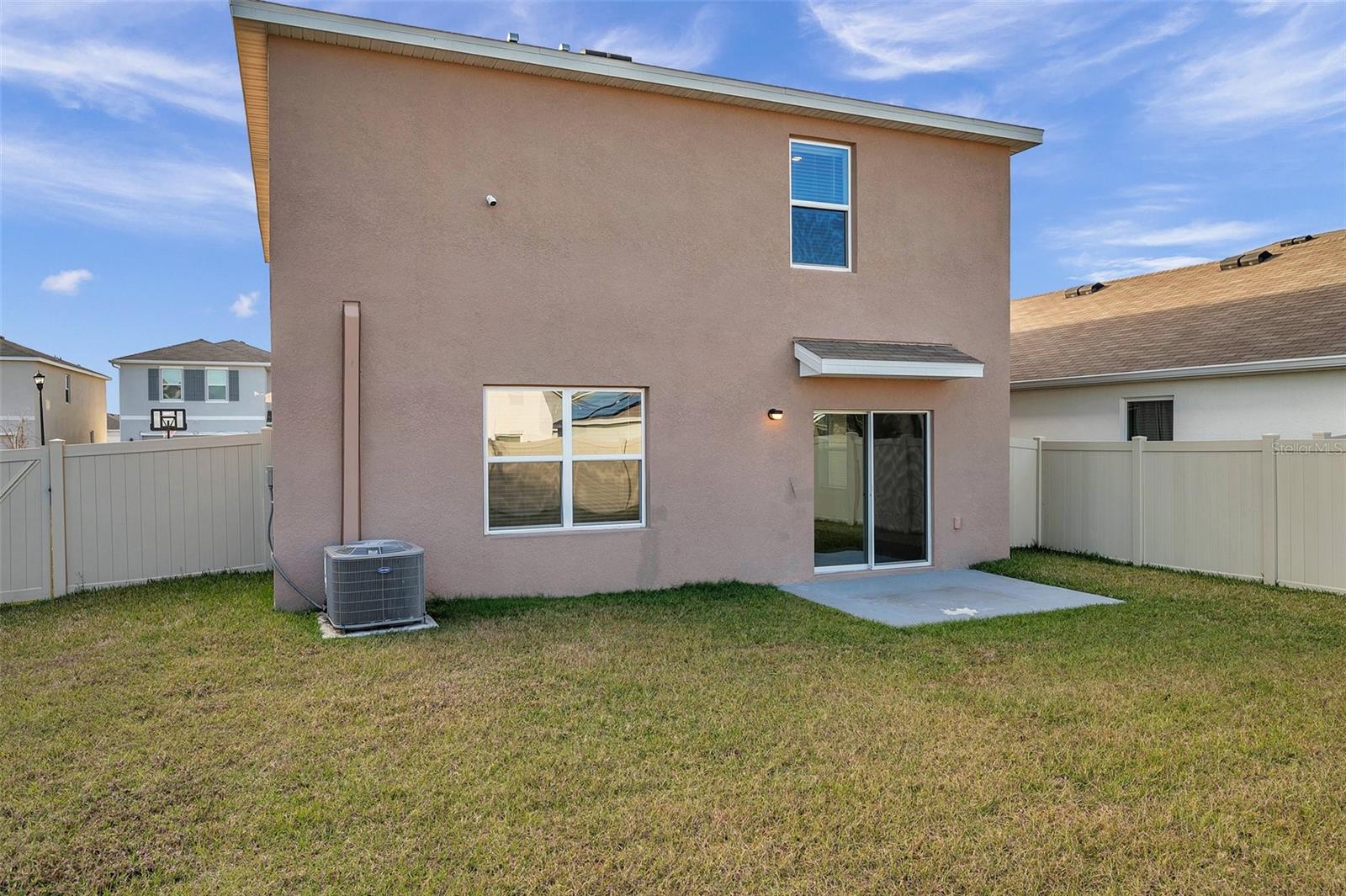 5484 WARRINGTON TOWN PATH, WESLEY CHAPEL, FL, 33545