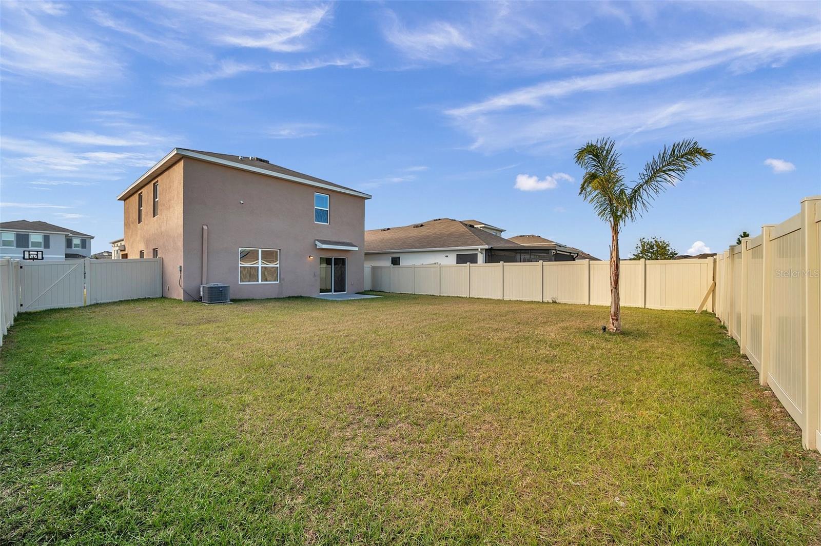 5484 WARRINGTON TOWN PATH, WESLEY CHAPEL, FL, 33545