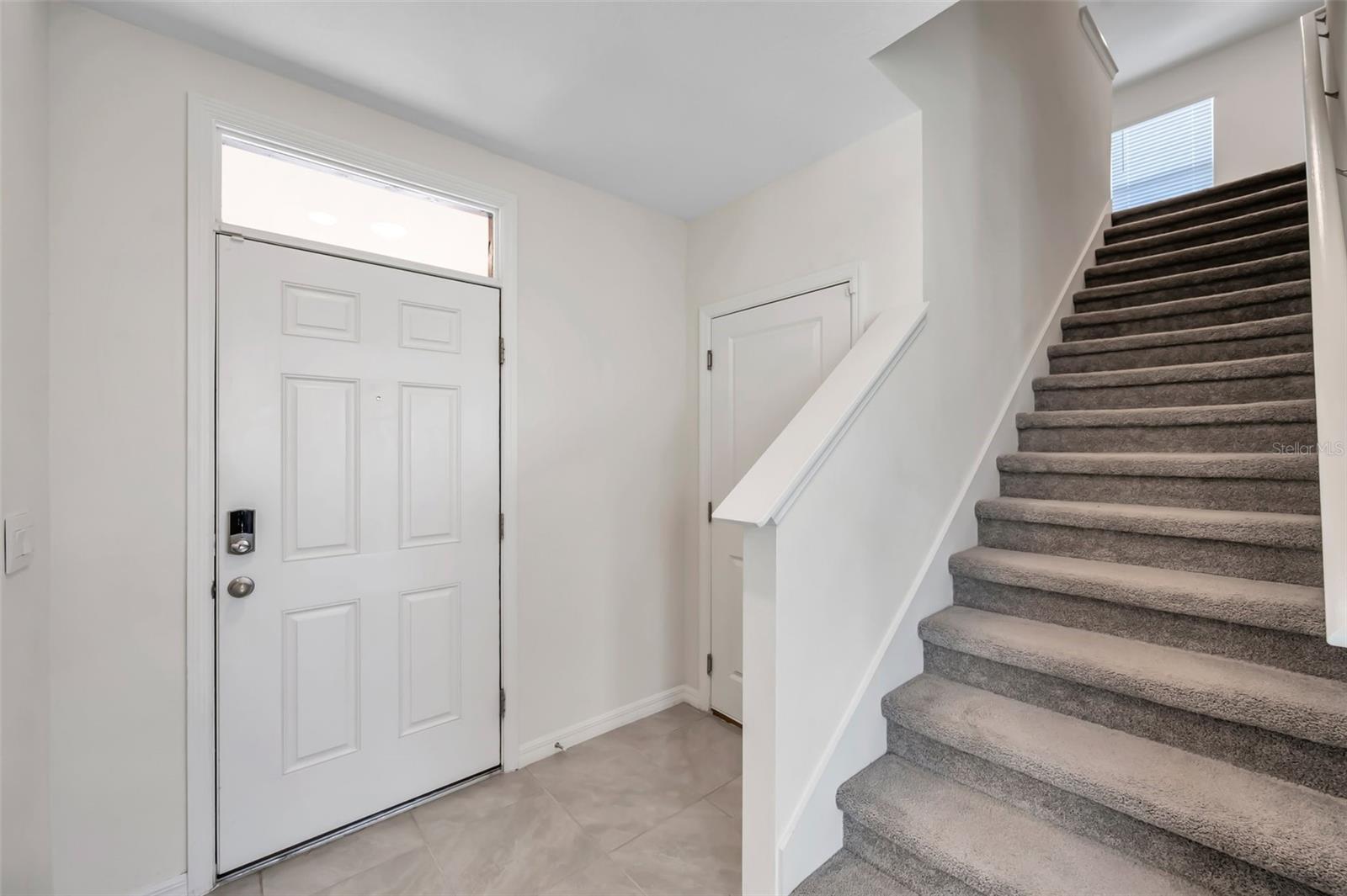 5484 WARRINGTON TOWN PATH, WESLEY CHAPEL, FL, 33545
