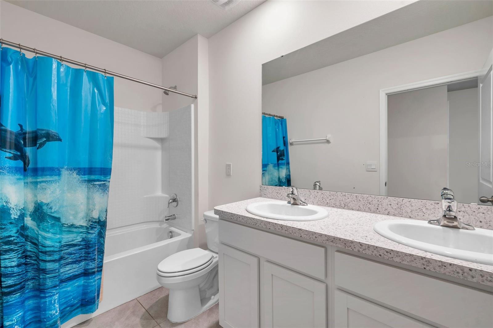 5484 WARRINGTON TOWN PATH, WESLEY CHAPEL, FL, 33545