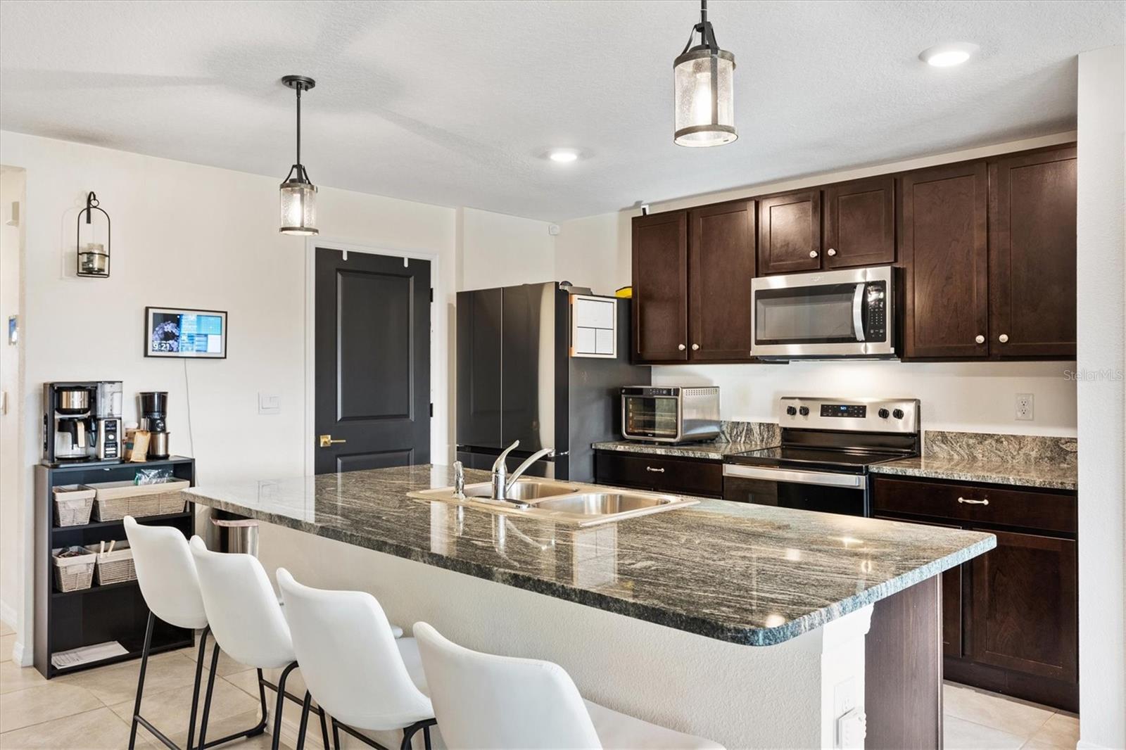 8638 TRIUMPH CIR, WILDWOOD, FL, 34785