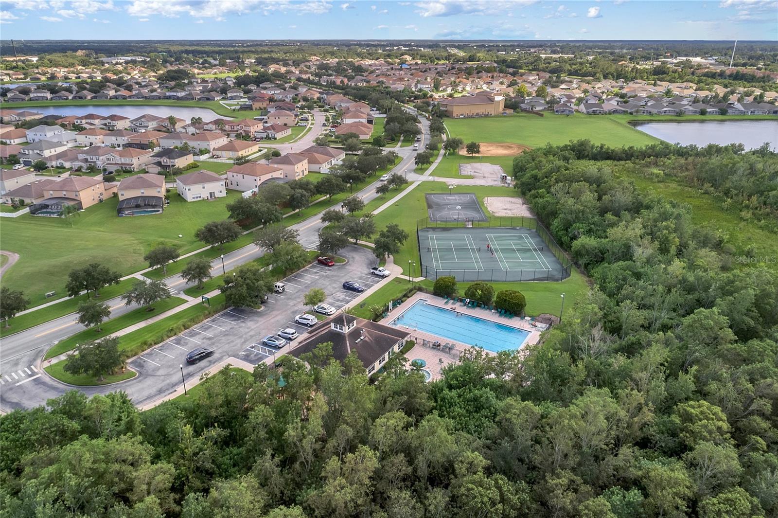 217 FARRINGTON LN, KISSIMMEE, FL, 34744