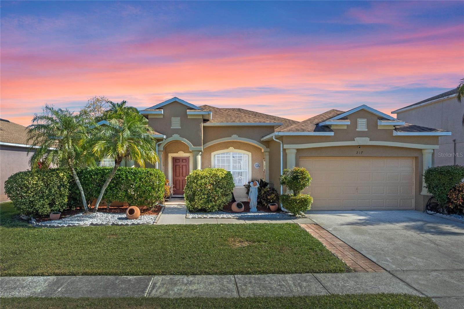 217 FARRINGTON LN, KISSIMMEE, FL, 34744