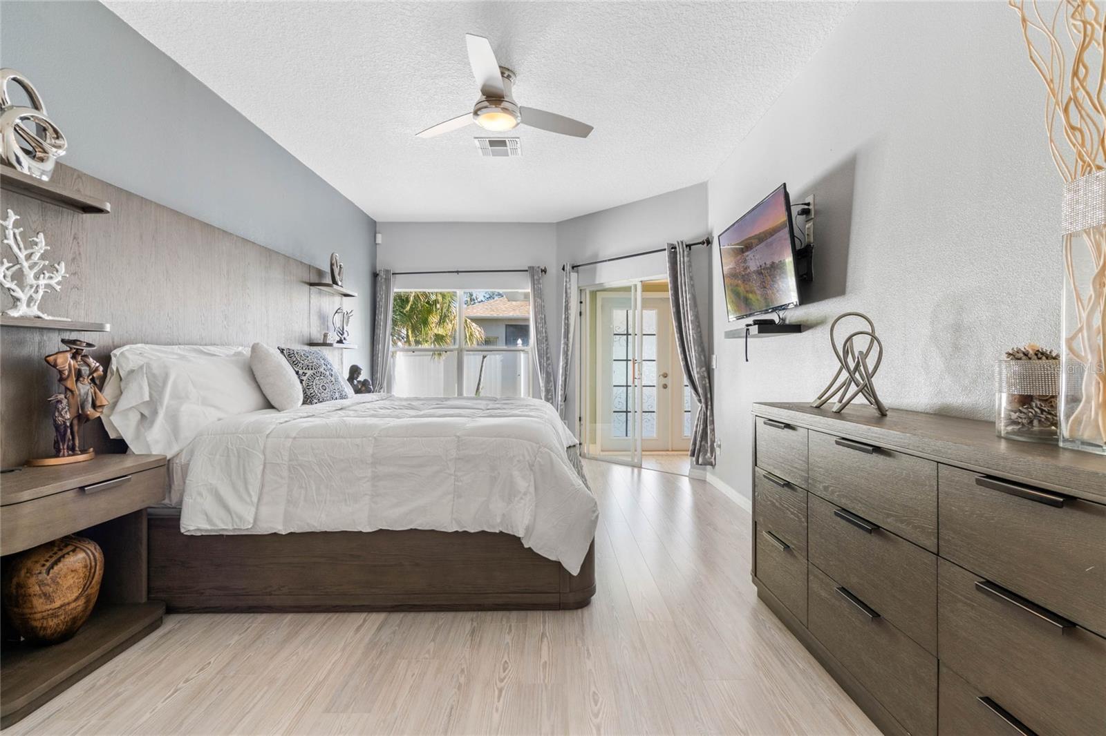 217 FARRINGTON LN, KISSIMMEE, FL, 34744