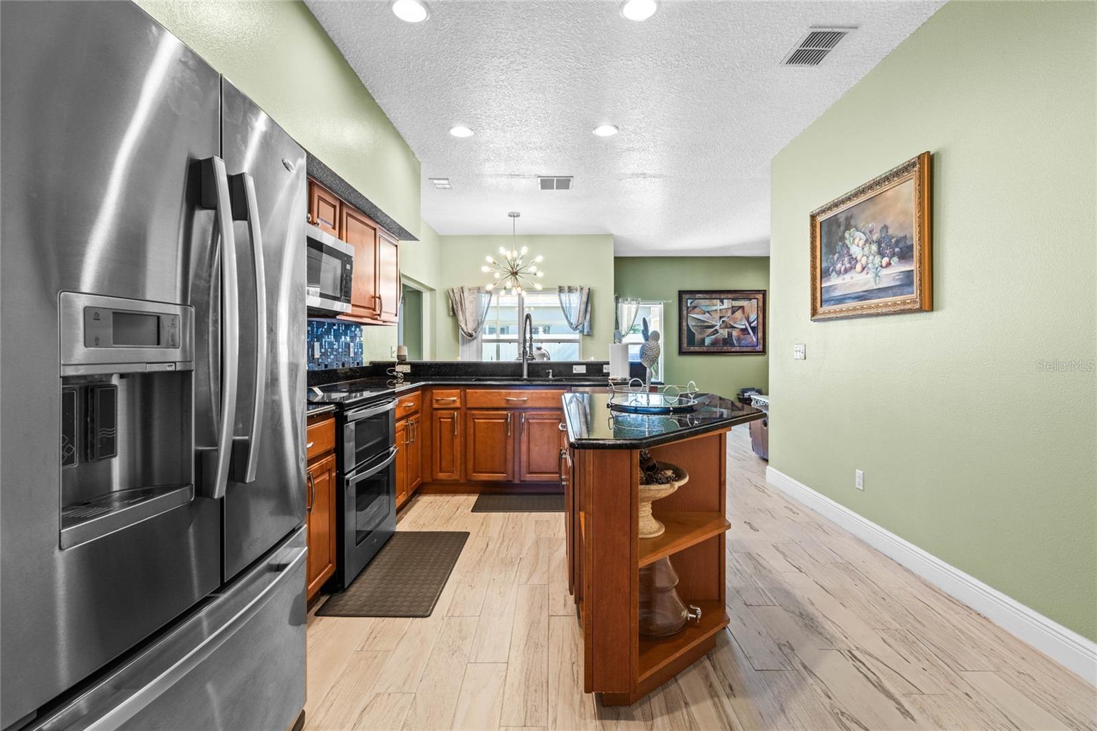 217 FARRINGTON LN, KISSIMMEE, FL, 34744