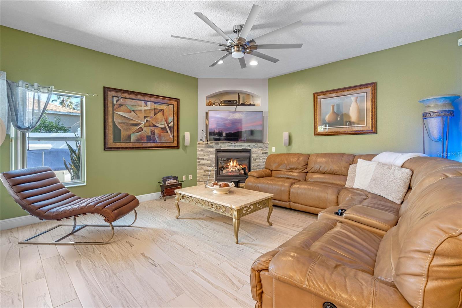 217 FARRINGTON LN, KISSIMMEE, FL, 34744