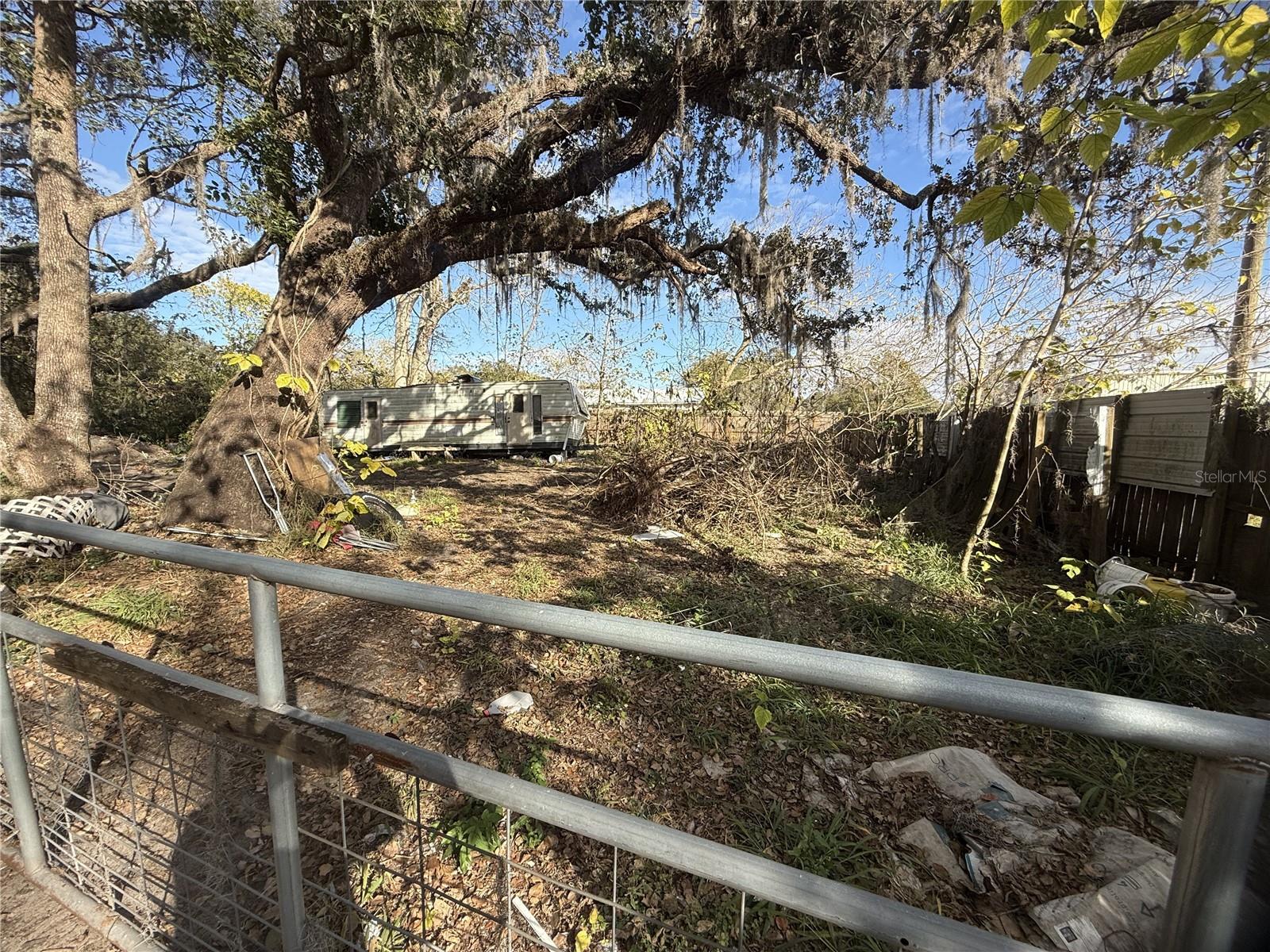 130 FOREST AVE, DAVENPORT, FL, 33837