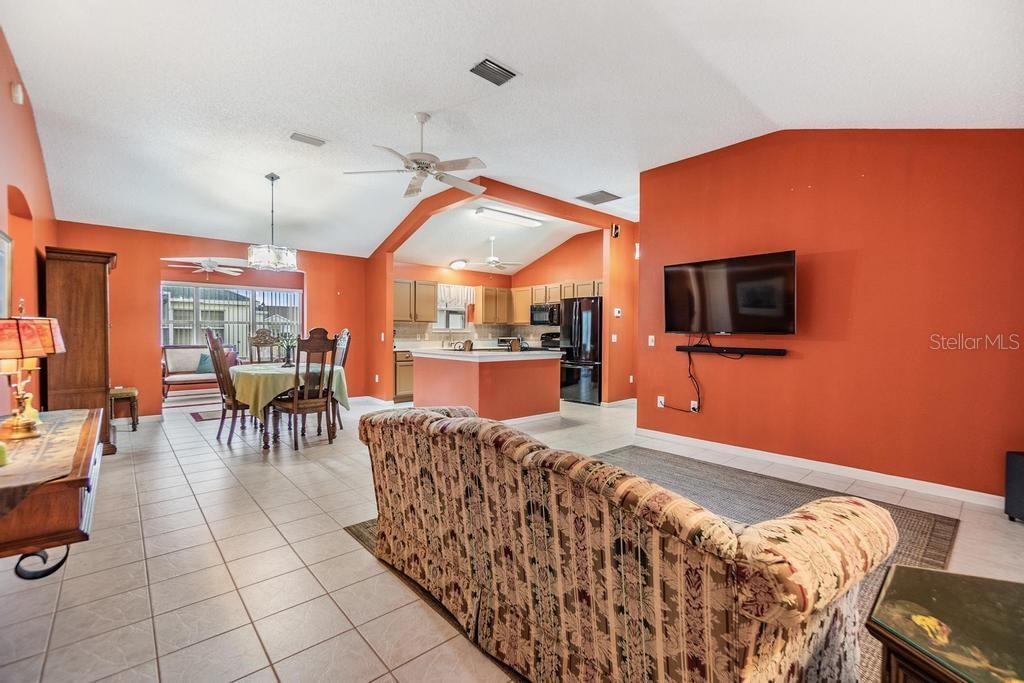 3096 LANSING WAY, THE VILLAGES, FL, 32162