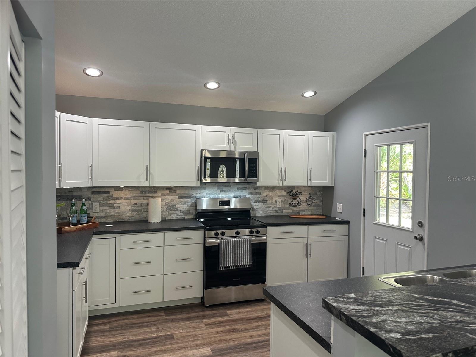 12189 W BLUEBELL DR, CRYSTAL RIVER, FL, 34428