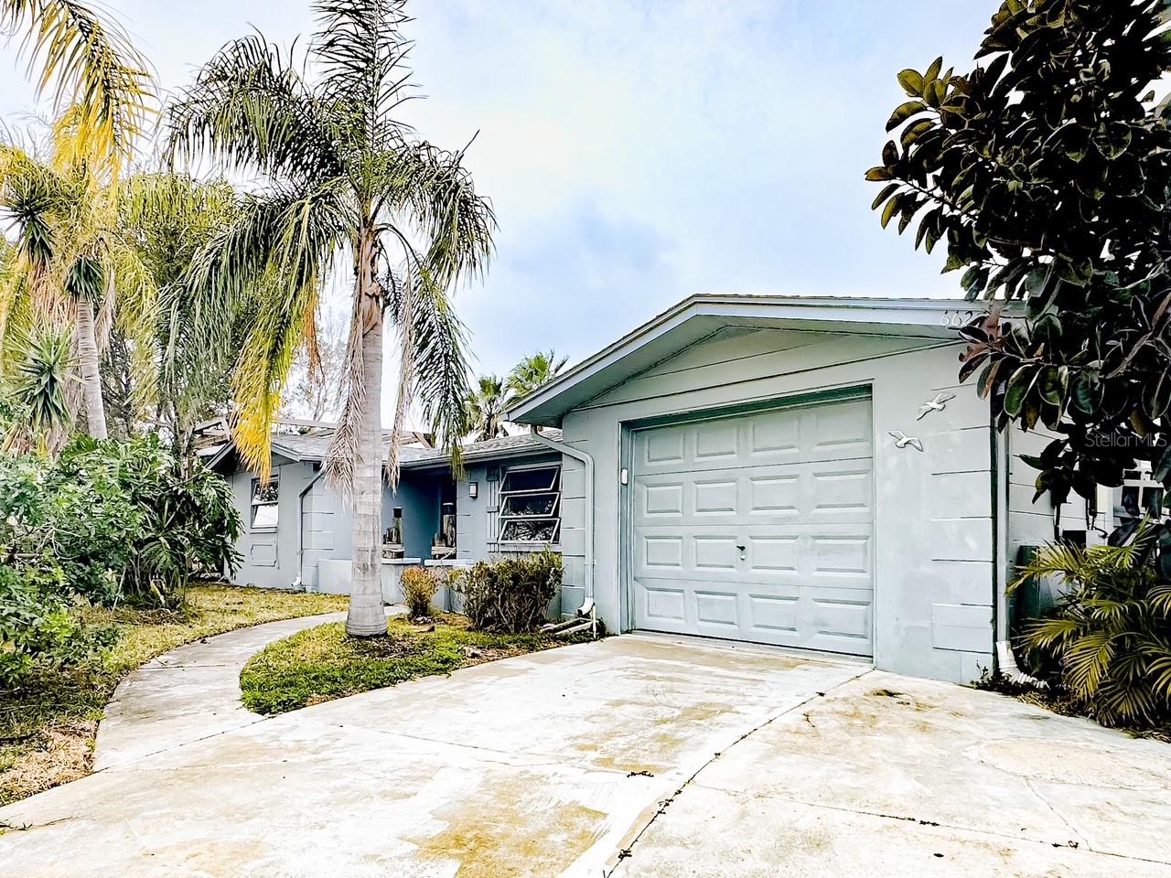 6627 BEACH BLVD, HUDSON, FL, 34667