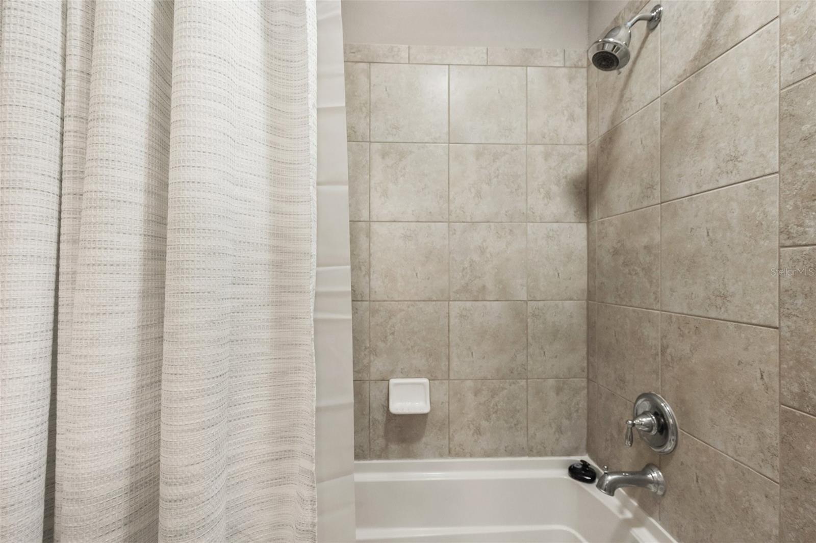 9323 BELLA VITA CIR, LAND O LAKES, FL, 34637
