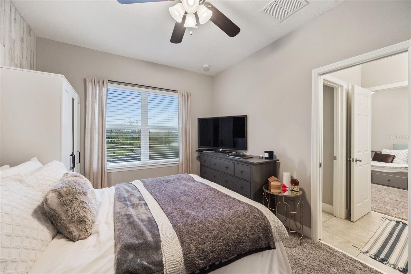 9323 BELLA VITA CIR, LAND O LAKES, FL, 34637