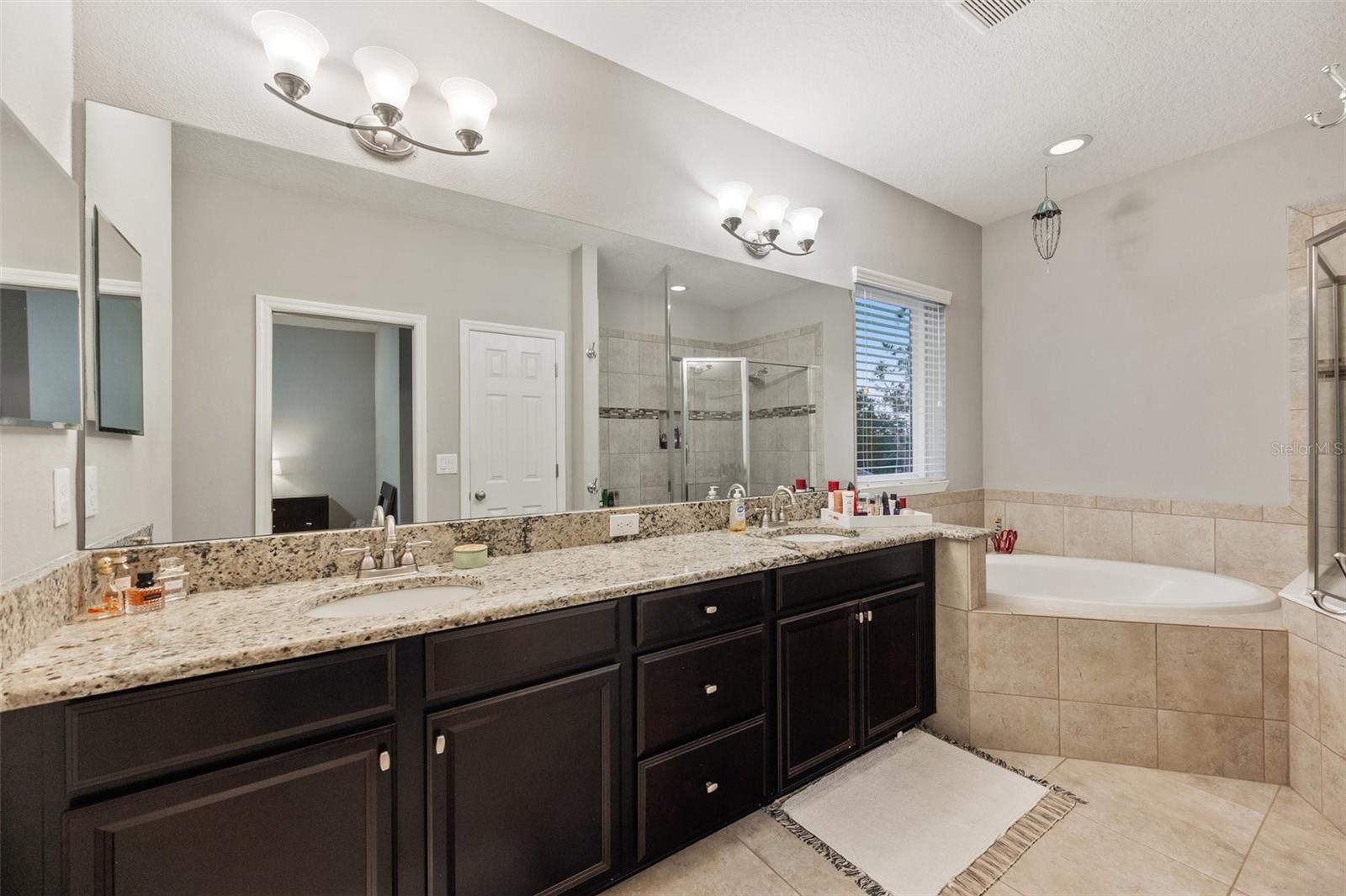 9323 BELLA VITA CIR, LAND O LAKES, FL, 34637