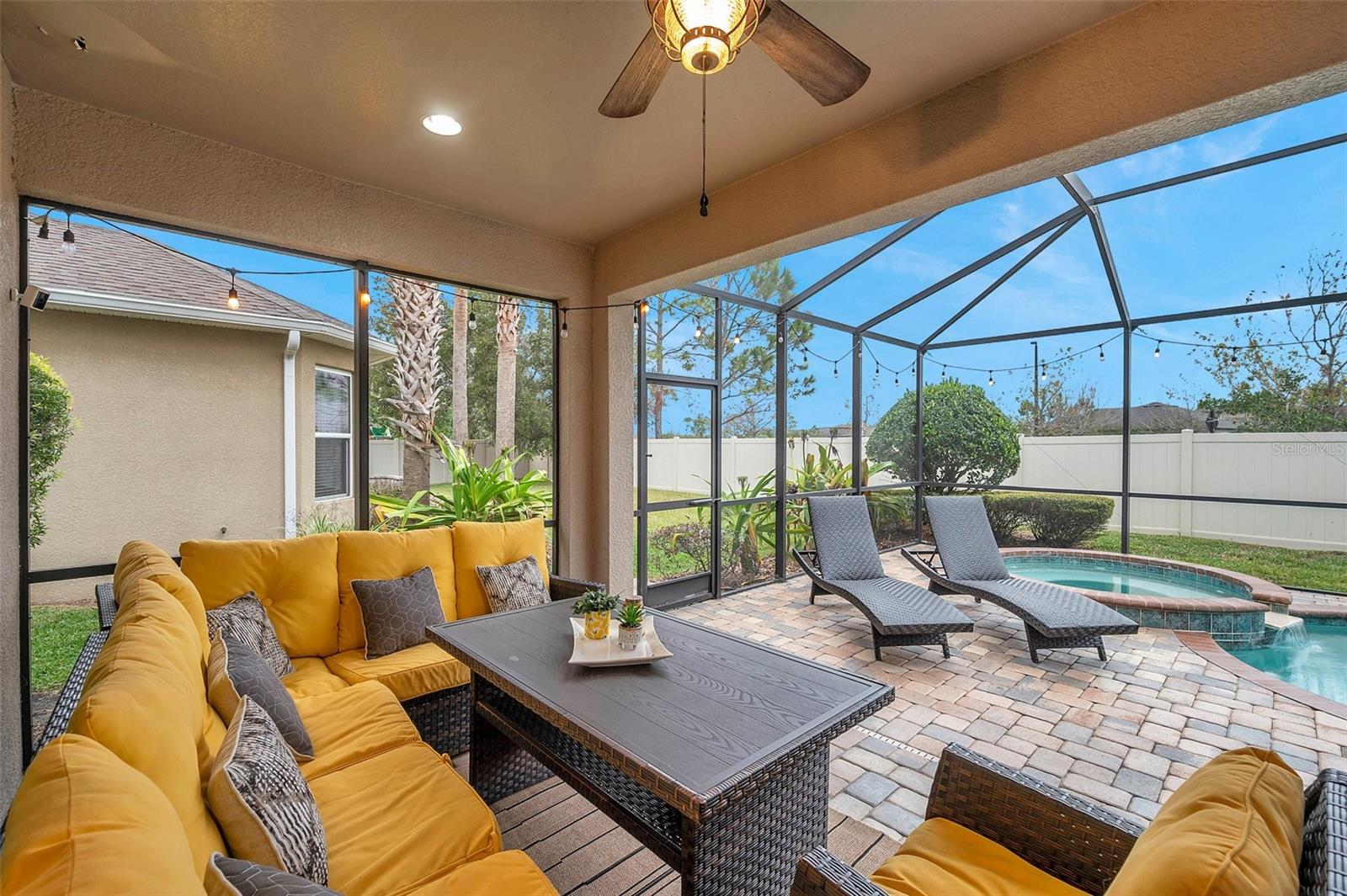 9323 BELLA VITA CIR, LAND O LAKES, FL, 34637