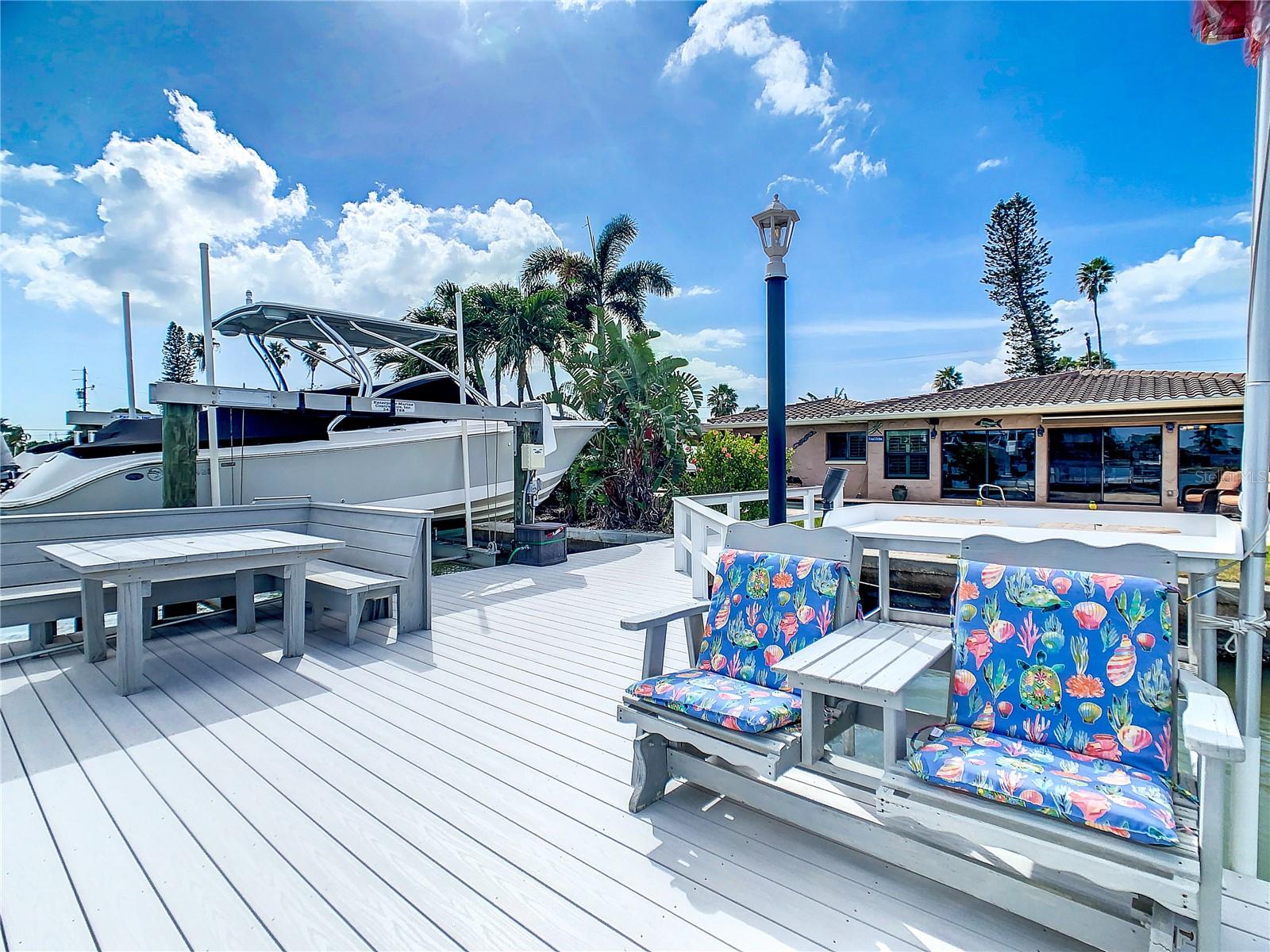 565 CRYSTAL DR, MADEIRA BEACH, FL, 33708