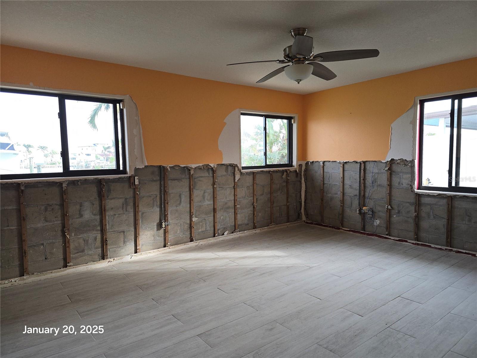 565 CRYSTAL DR, MADEIRA BEACH, FL, 33708