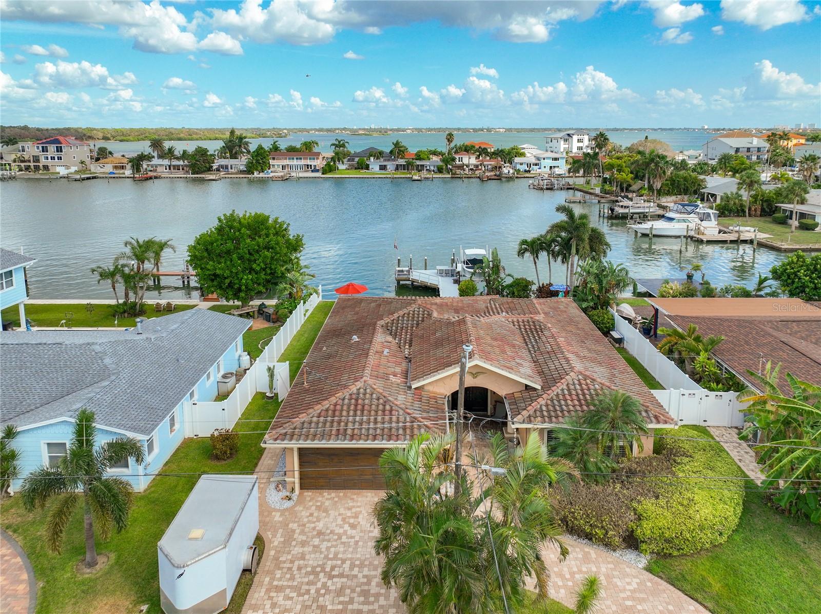 565 CRYSTAL DR, MADEIRA BEACH, FL, 33708