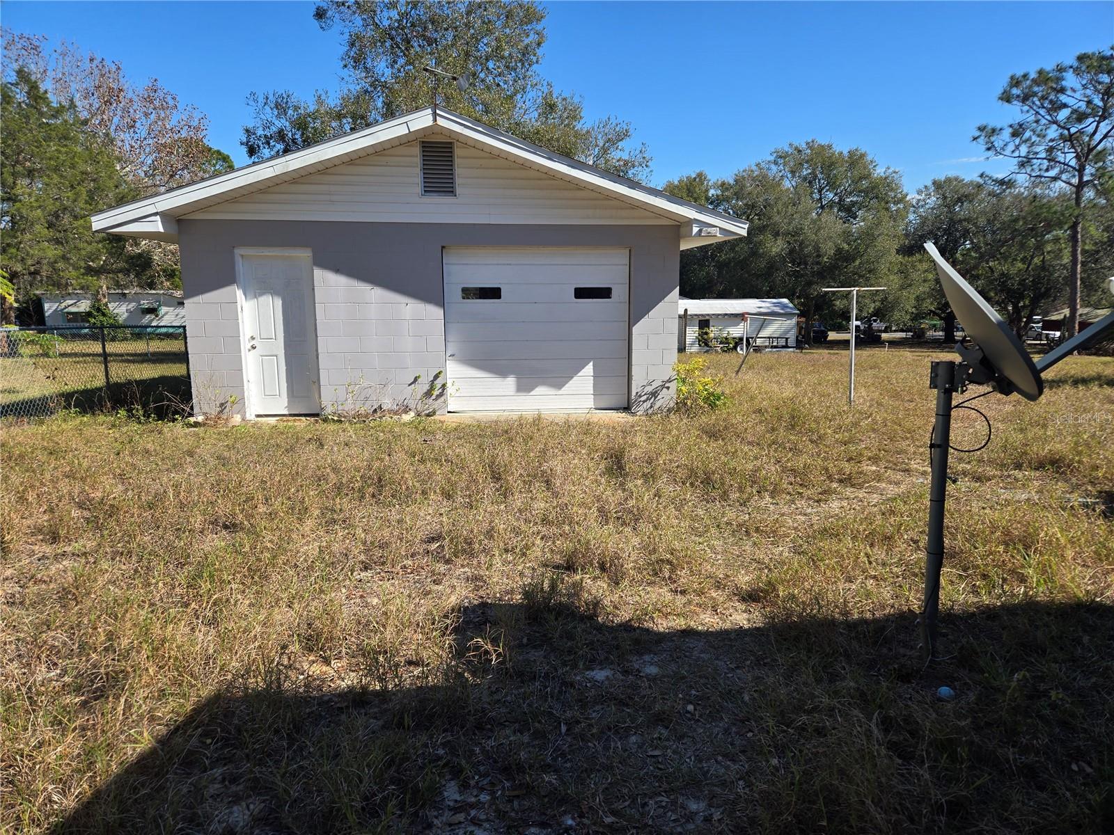 36904 RIDGE RD, FRUITLAND PARK, FL, 34731