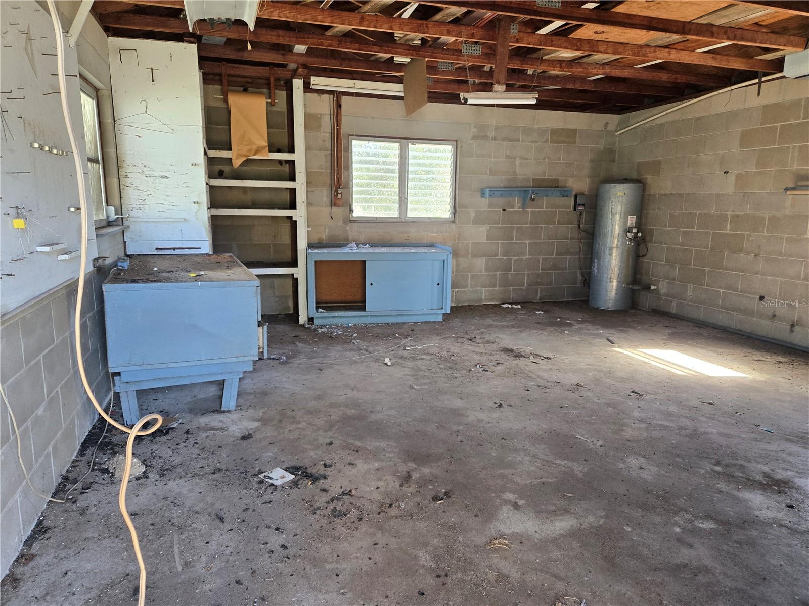 36904 RIDGE RD, FRUITLAND PARK, FL, 34731