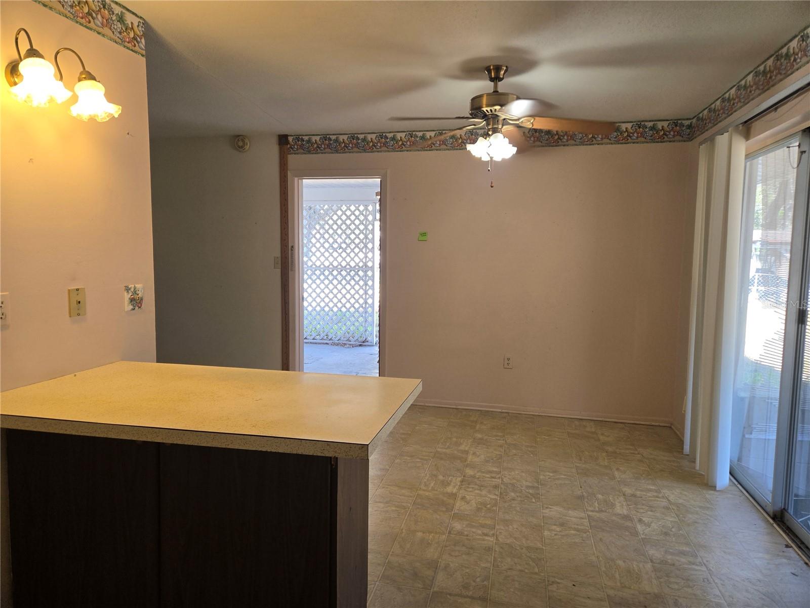 36904 RIDGE RD, FRUITLAND PARK, FL, 34731
