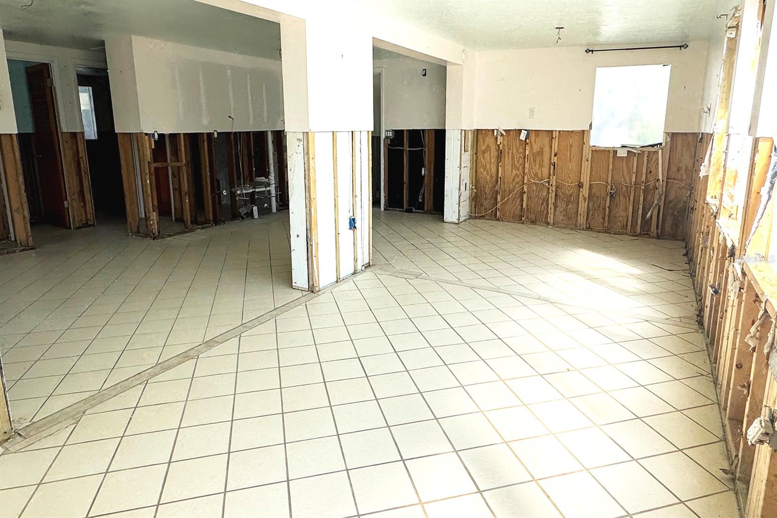 531 EDLEE LN, LONGBOAT KEY, FL, 34228
