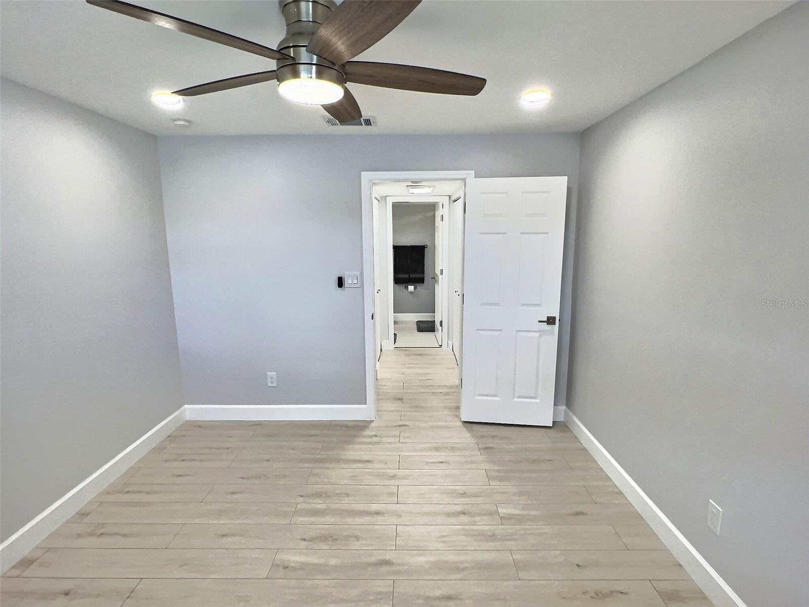 1001 S BAYSHORE BLVD #205, SAFETY HARBOR, FL, 34695