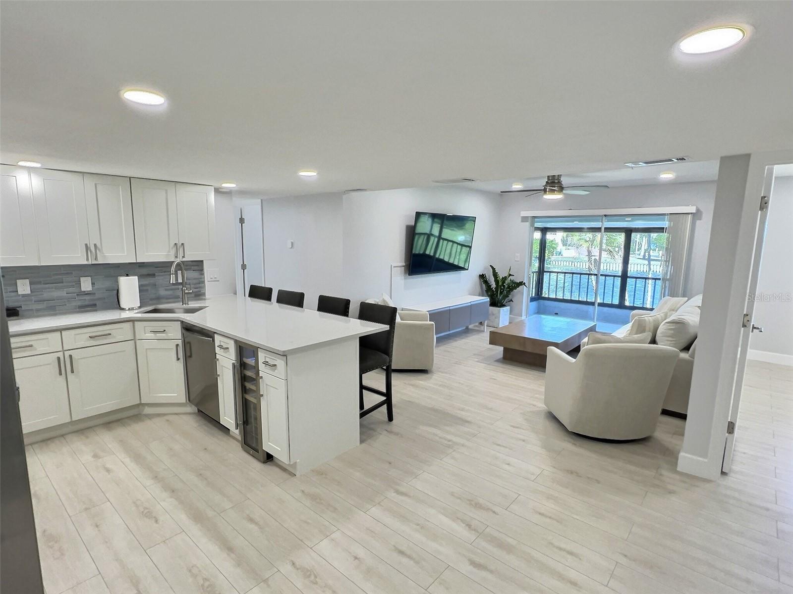 1001 S BAYSHORE BLVD #205, SAFETY HARBOR, FL, 34695
