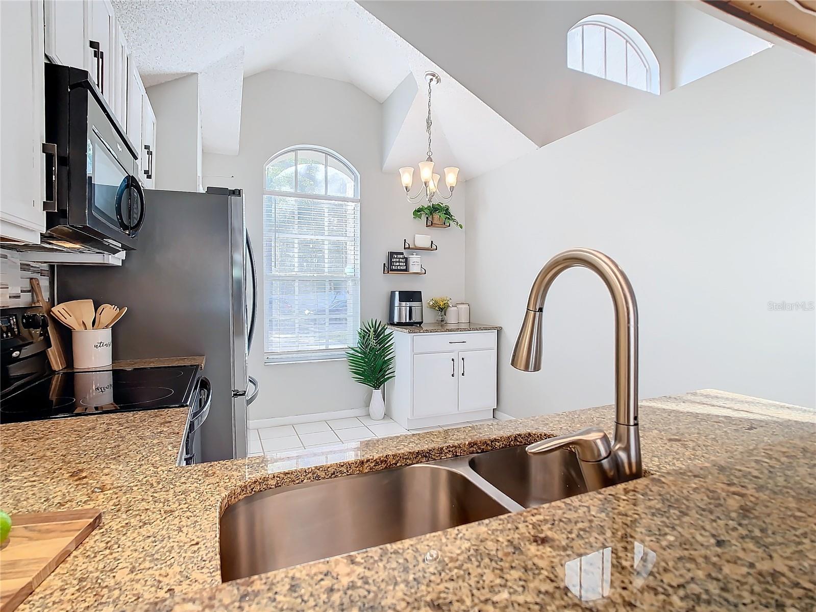 9709 FREDERICKSBURG RD, TAMPA, FL, 33635