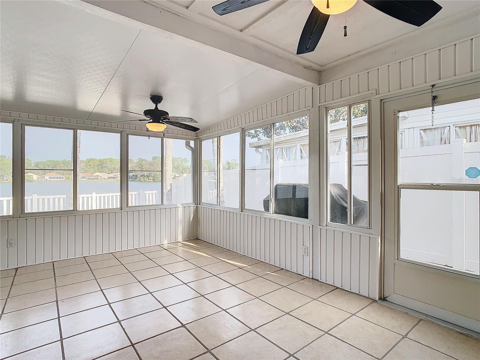 9709 FREDERICKSBURG RD, TAMPA, FL, 33635