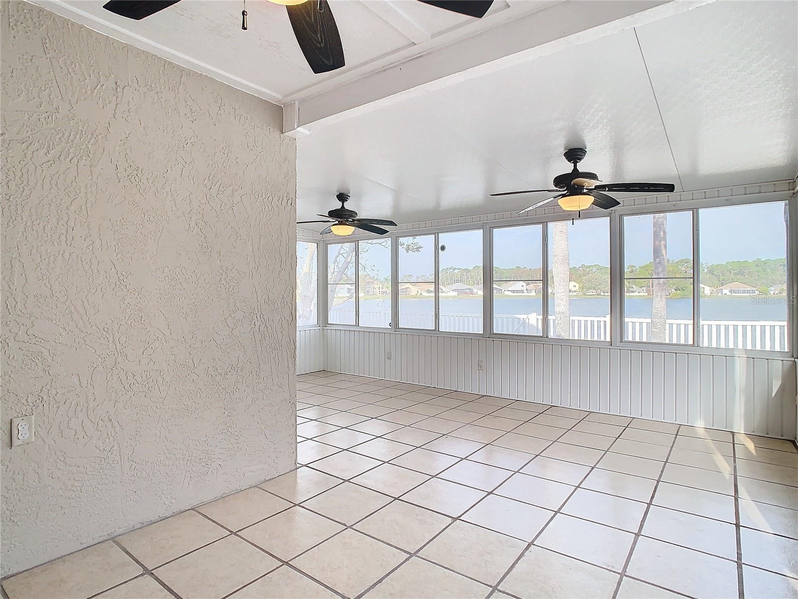 9709 FREDERICKSBURG RD, TAMPA, FL, 33635