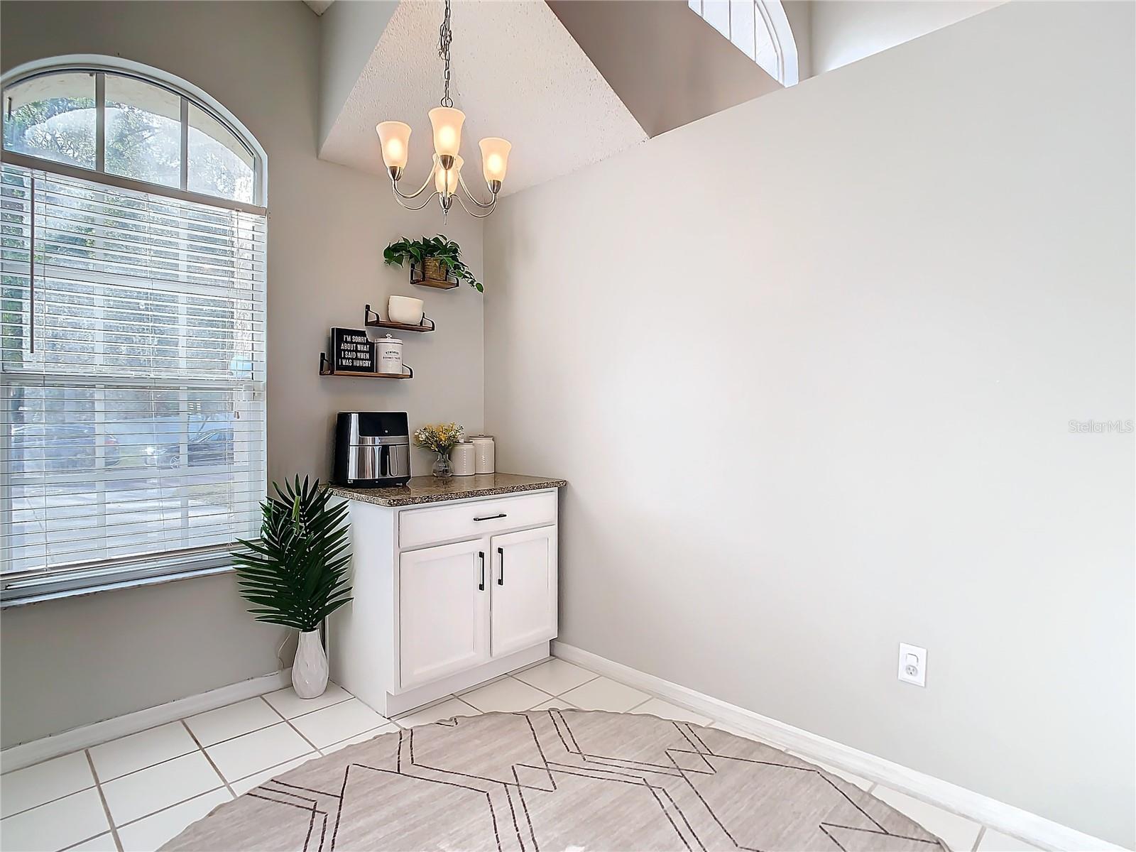 9709 FREDERICKSBURG RD, TAMPA, FL, 33635