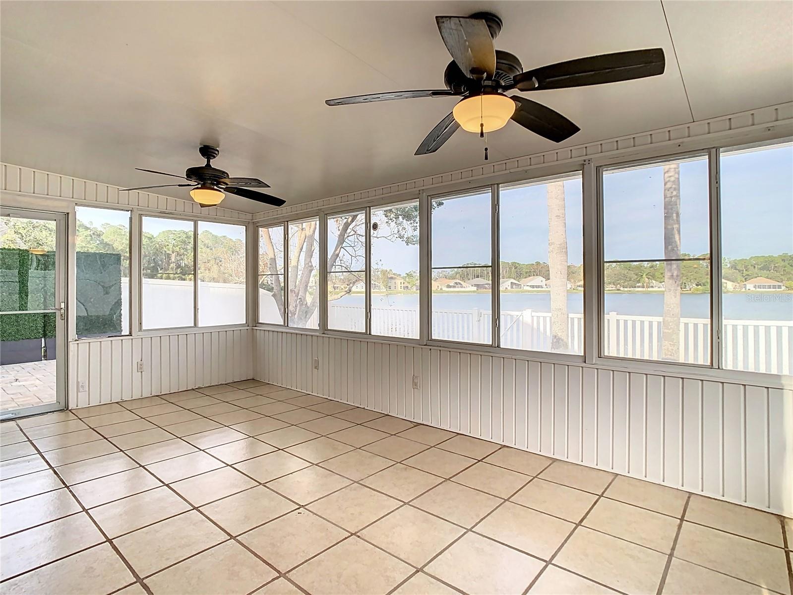 9709 FREDERICKSBURG RD, TAMPA, FL, 33635