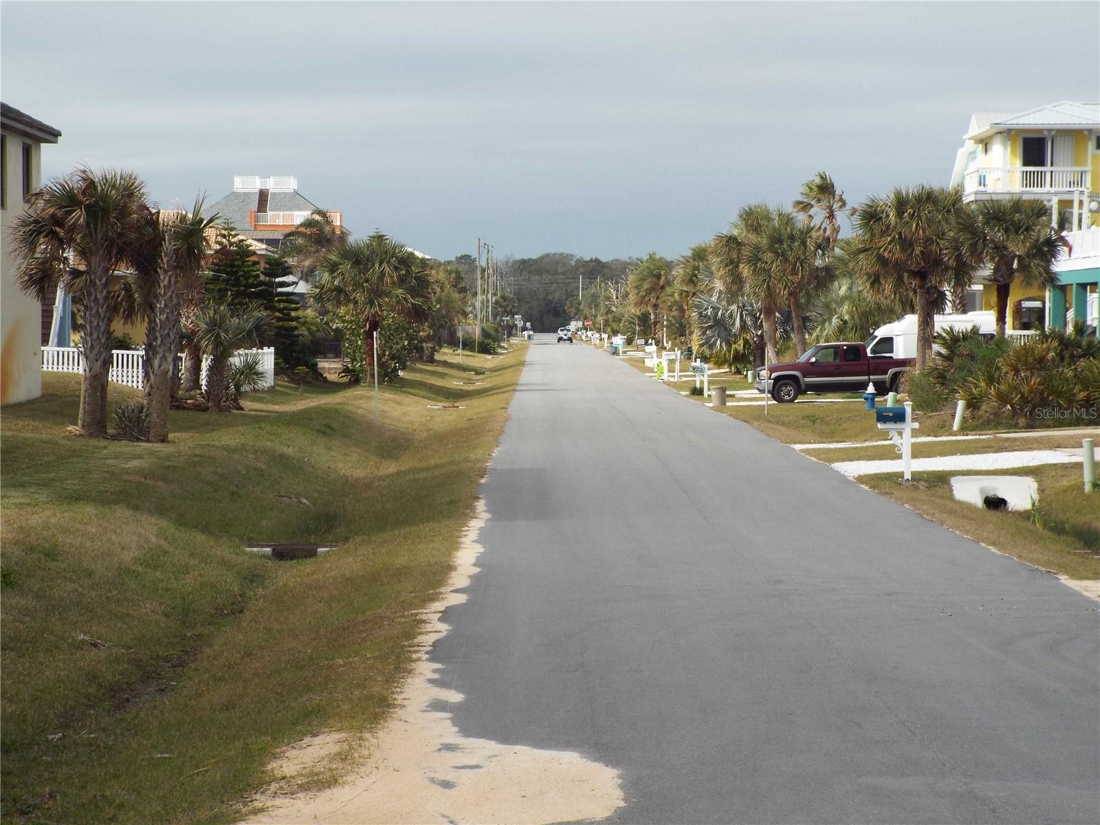 57 ROLLINS DR, PALM COAST, FL, 32137