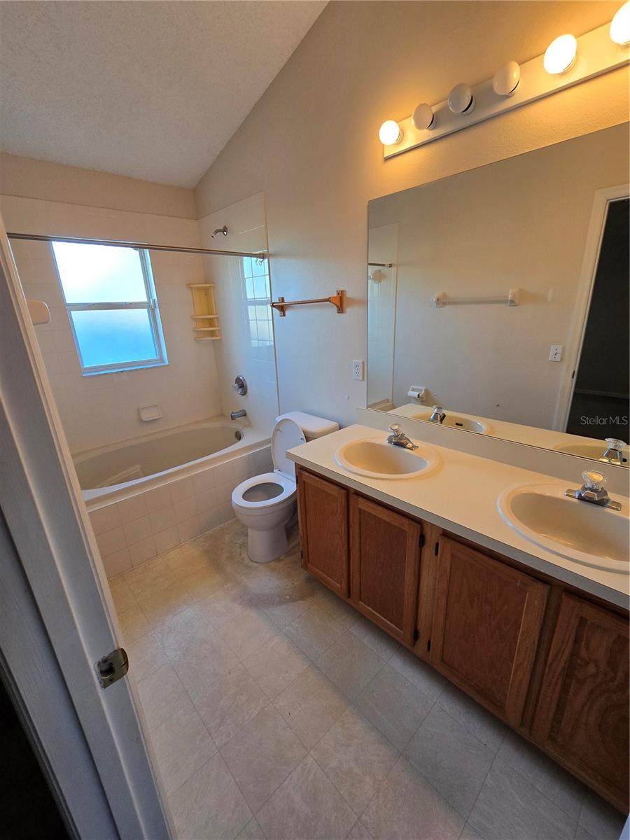 13823 GLASSER AVE, ORLANDO, FL, 32826