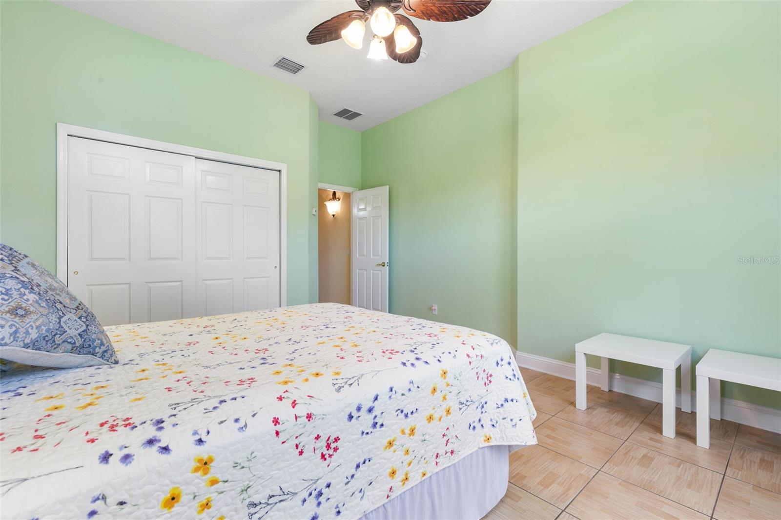 1068 HAMPSTEAD LN, ORMOND BEACH, FL, 32174