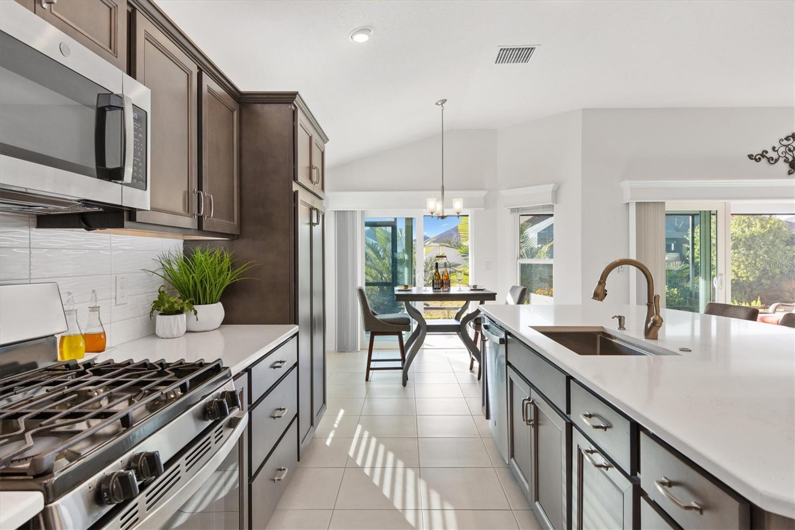 5676 PATTERSON LOOP, THE VILLAGES, FL, 32163