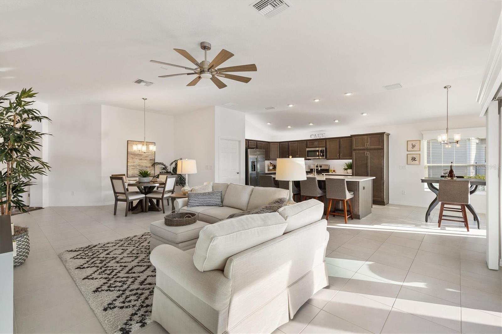 5676 PATTERSON LOOP, THE VILLAGES, FL, 32163