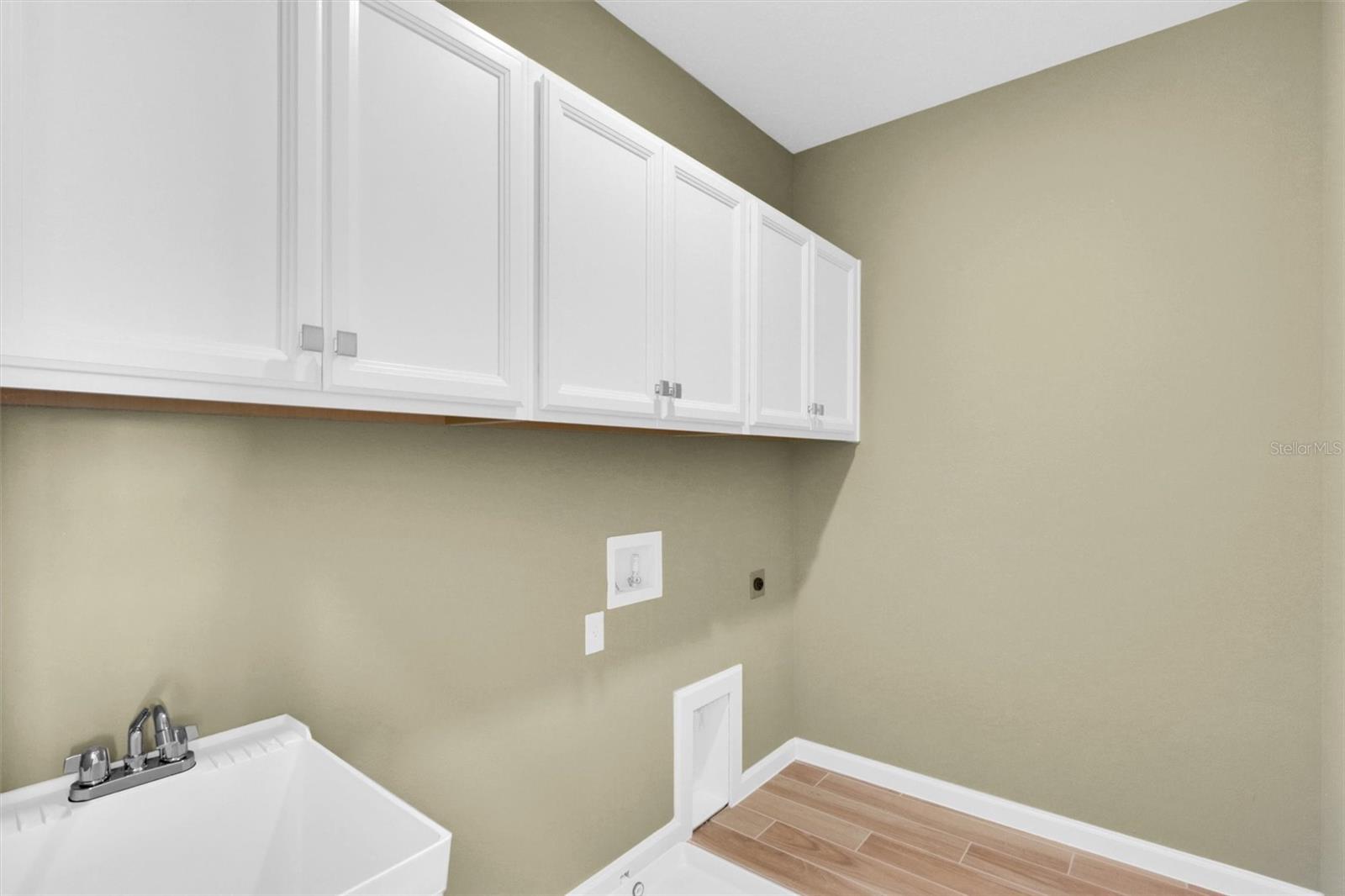 609 BAYHAWK ST, DEBARY, FL, 32713