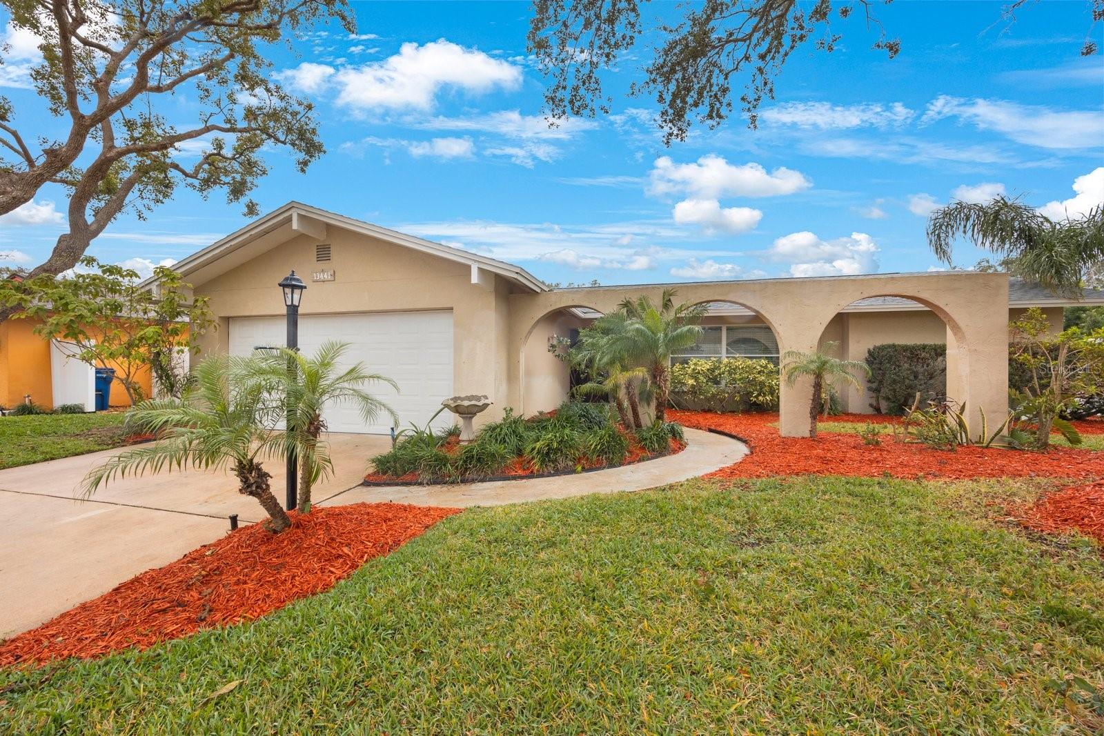 13441 DEL PRADO DR S, LARGO, FL, 33774