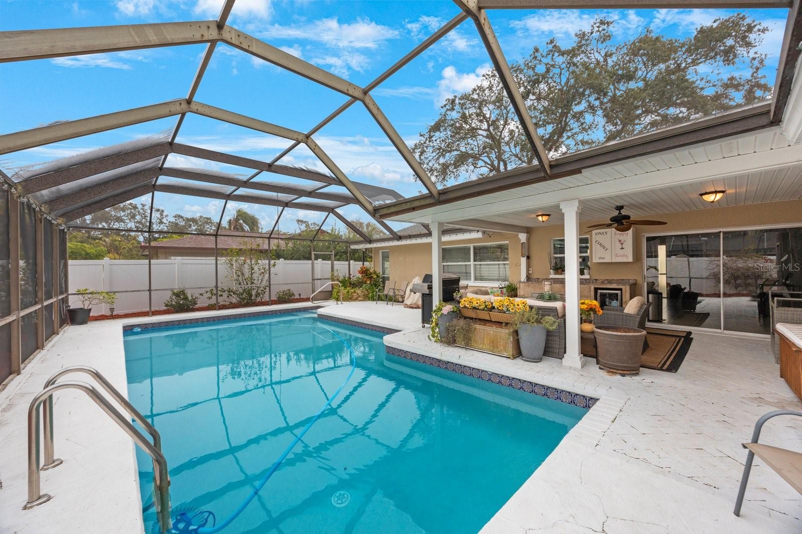 13441 DEL PRADO DR S, LARGO, FL, 33774