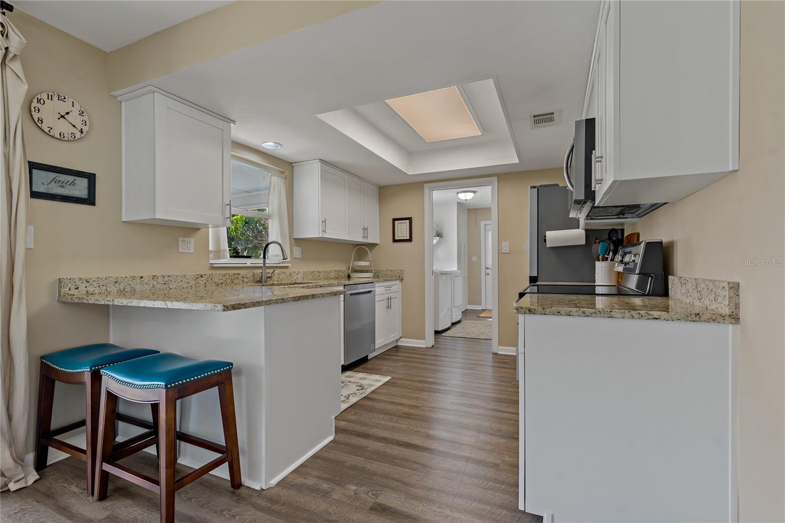 2211 MORNINGSIDE DR, CLEARWATER, FL, 33764