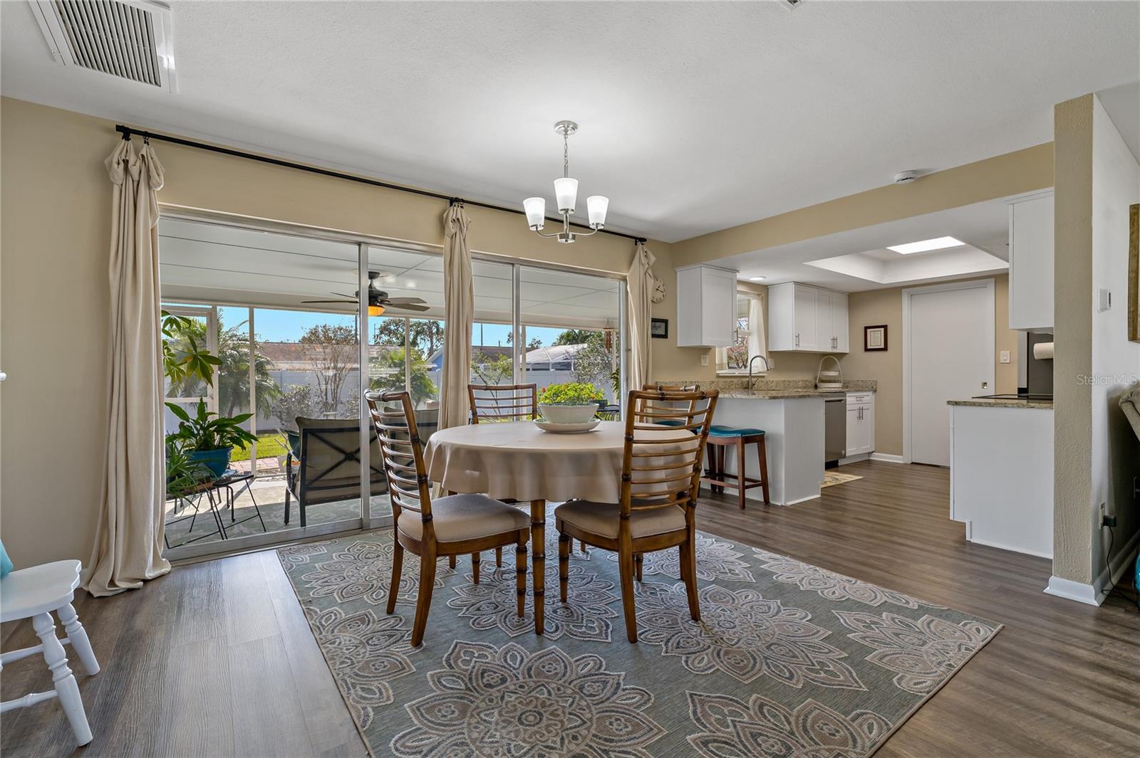 2211 MORNINGSIDE DR, CLEARWATER, FL, 33764
