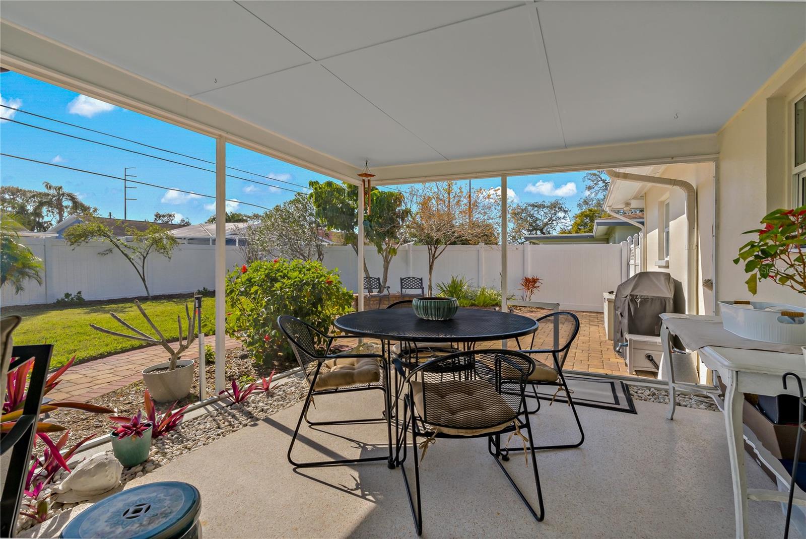2211 MORNINGSIDE DR, CLEARWATER, FL, 33764