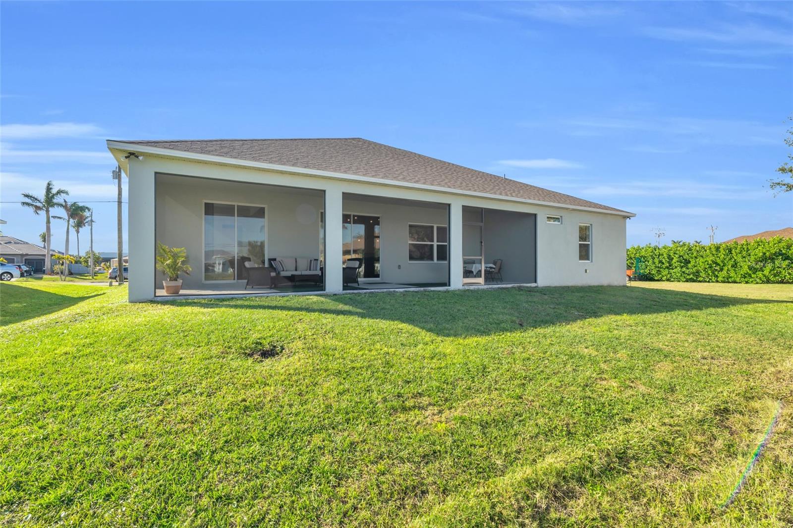 2833 GLEASON PKWY, CAPE CORAL, FL, 33914