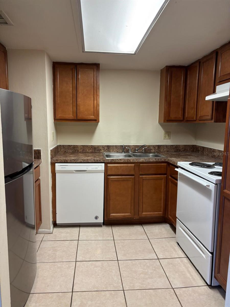 936 LAKE DESTINY RD #E, ALTAMONTE SPRINGS, FL, 32714